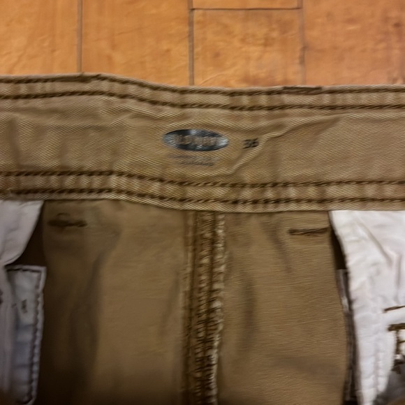 Cargo shorts - Picture 2 of 3